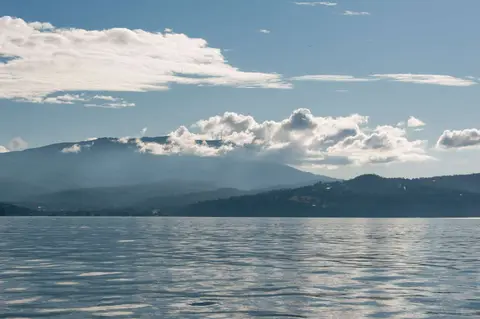 Mt Wellington from the Derwent River