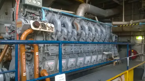 1200HP 2-stroke Diesel Engine on Stephen Brown