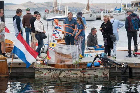The Music Boat. http://reiniersijpkens.nl/index.php?pagina=home