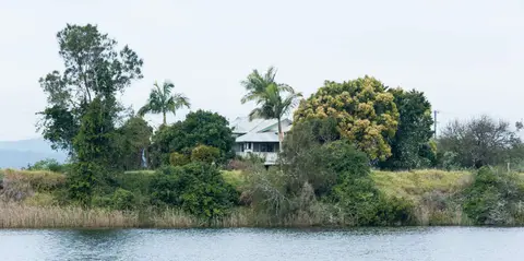 House by the Clarence