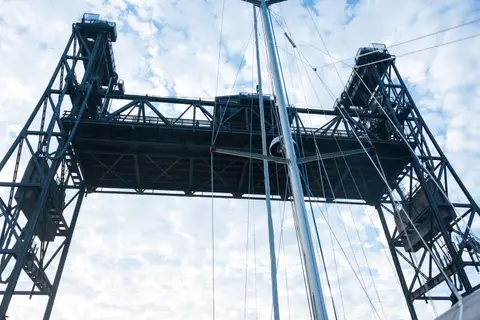 Harwood Bridge.. That's a bit of the Pacific Highway up there!!