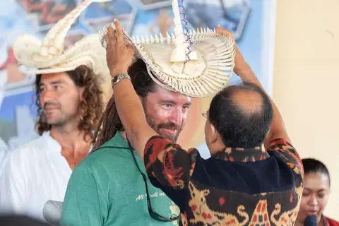 This guy can wear a hat!