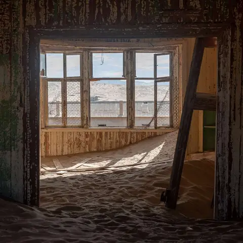 Light, Shade and Sand
