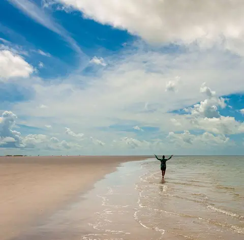 Merel Holds up the Sky
