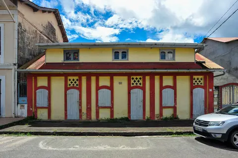 Colorful Saint Laurent House