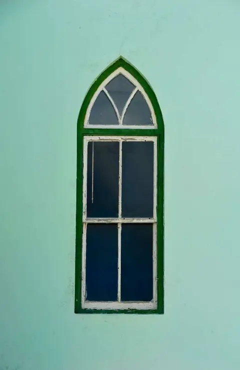 Bermuda Window