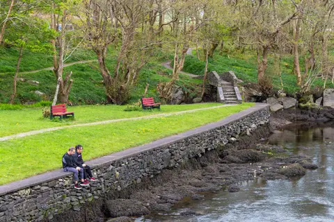 Jeff's Park. Jeff Ryan, who lives on a boat in the marina, has adopted this park and spends his days weeding and trimming. As a result, it's the prettiest park in Cahersiveen.