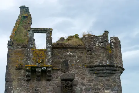 Gylen Castle Battlements