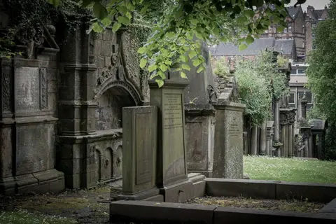 Graves at Greyfriars