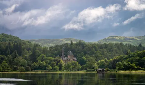 Ardtornish House. This place somehow attracts the sun